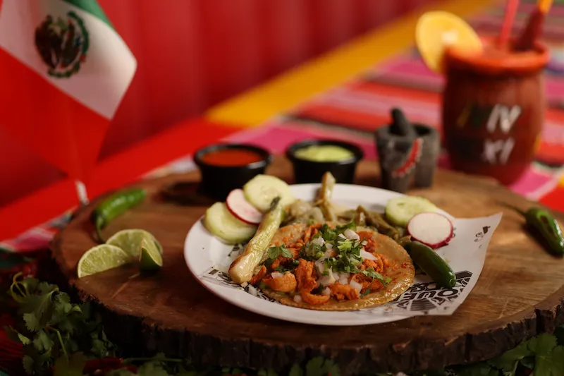 Taco Pollo Enchilado