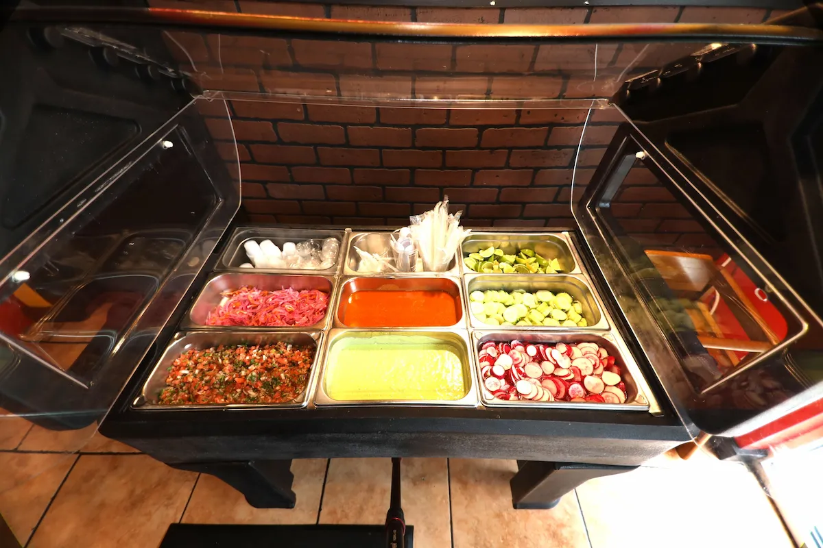 Interior Taqueria D&K Lodi